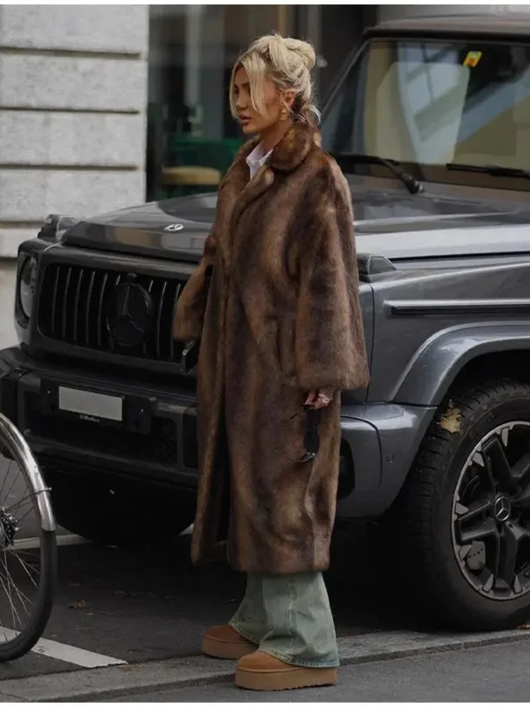 Winter Warm Thick Women Faux Fur Coats y Oversized Long Fleece Overcoat Female Elegant Street Outerwear 251028