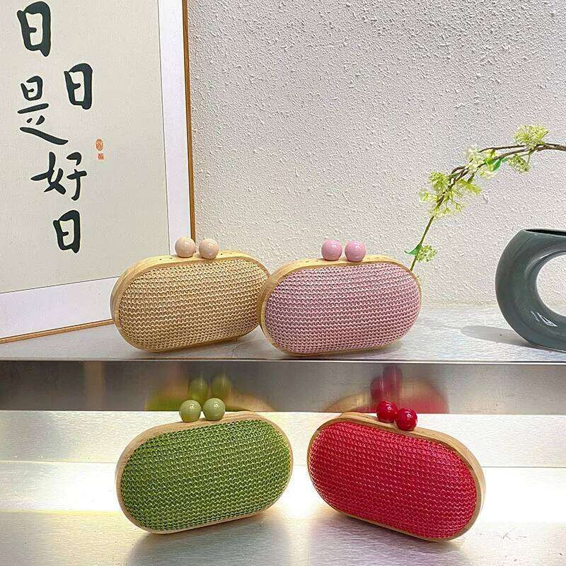 Designer Bags Fashion Straw Woven Handmade Clutch Purse High Quality Women Handbag Summer Vacation Travel Female Shoulder Crossbody Bag Luxury Bag