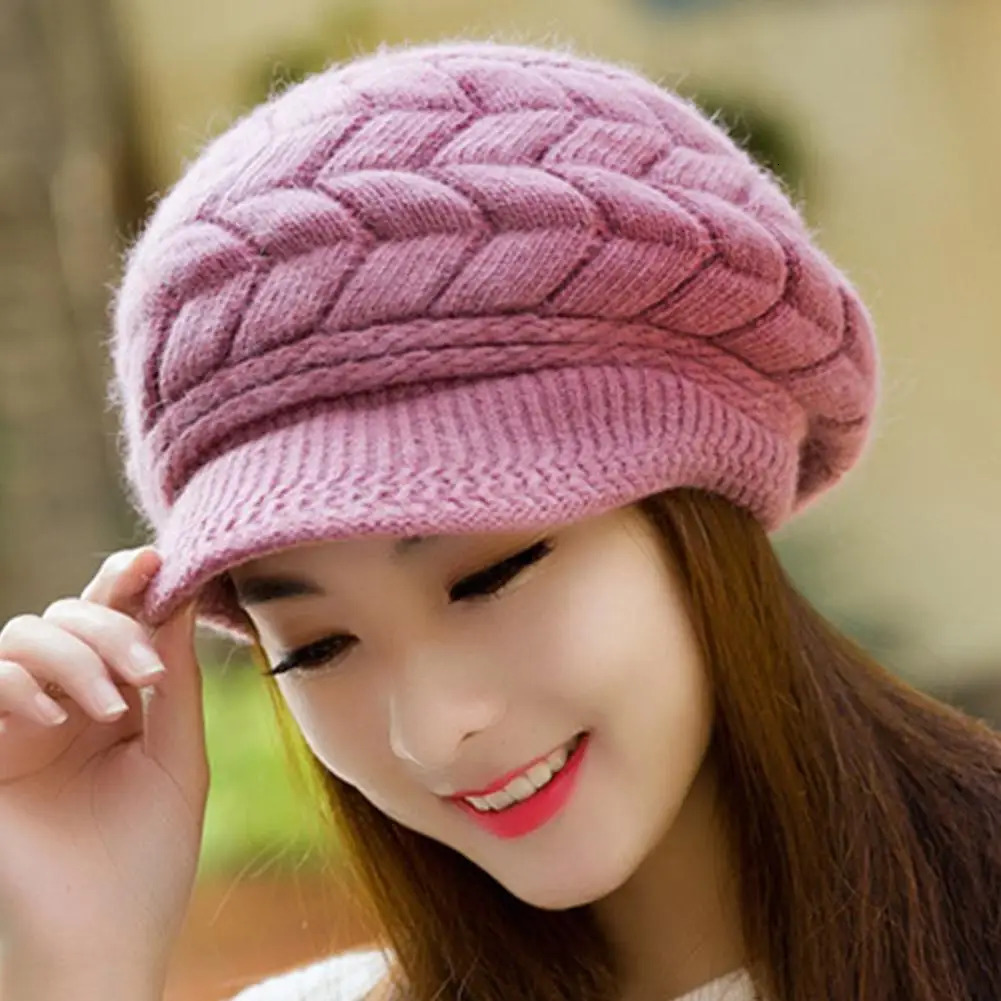 Winter Knit Hat with Visor Brim Double Soft Lining for Women Warm Stylish Beanie Hats Wide Brim Warm Knit Hat Slouchy Beanie Cap 251029