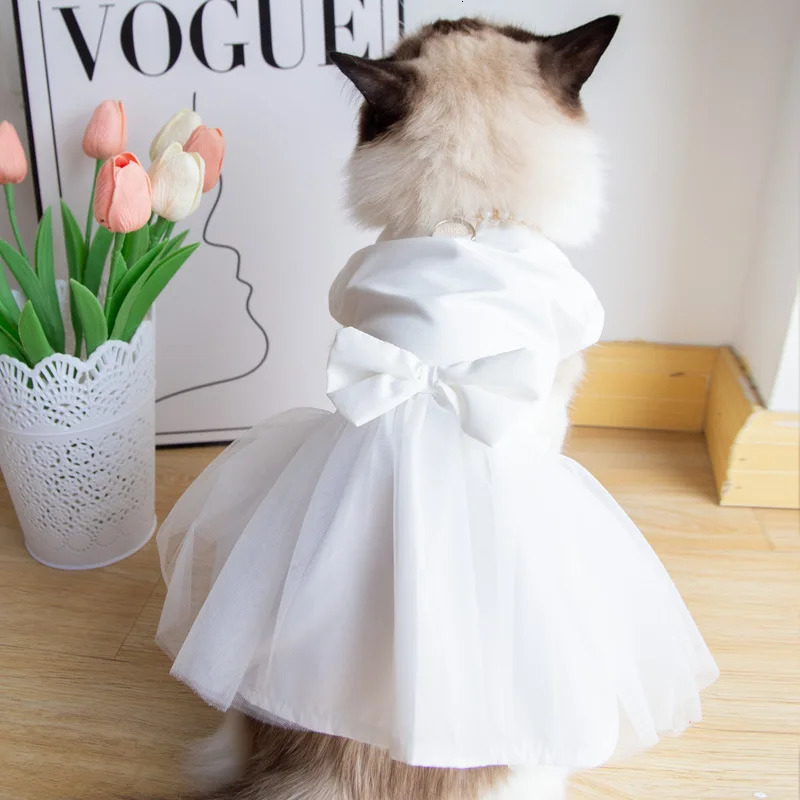 Pet Wedding Clothing Cat Spring Summer Thin White Retro Flower Dress Princess Wedding Dress Suitable for Small and Medium Dogs 251029