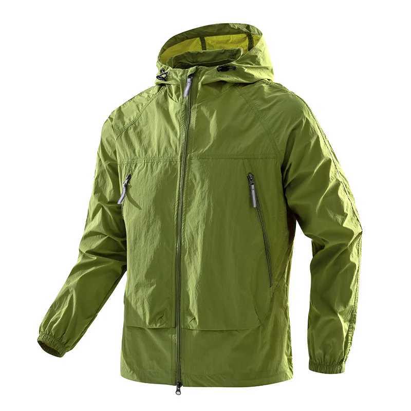 UPF50Mens Hooded Windbreaker Jacket Ultra Light Summer Zipper Pocket Elastic Cuffs Suitable for Outdoor Hiking and Running J251029
