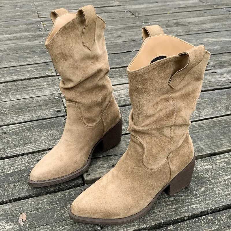 Womens Western Style Pointed Toe Booties Large Size Chunky Heel French Vintage Short Boots Autumn Winter New Arrival Z251029