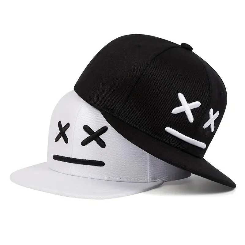Unisex XX Smiling Face Embroidery Hiphop Hats Spring Autumn Outdoor Adjustable Casual Baseball Caps Sunscreen HatW251029