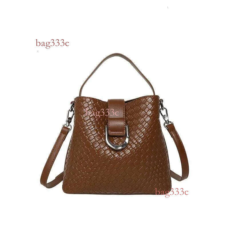 Lanjia- Design Handbag Fashionable Women Chain Strap Shoulder Elegant Vintage Zipper Crossbody Large Woven Capacity Bucket Bag 97442