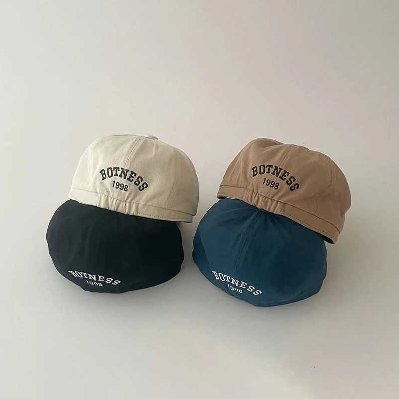 Solid Color Kids Beret Hat Embroidered Letter Baby Newsboy Cap Casual Boys Girls Sunshade Forward Hat251028