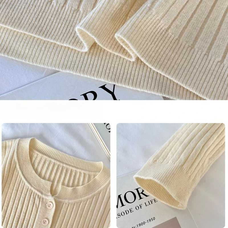 Women Solid Versatile Oneck Knitted Pullover 2025 Autumn Winter Sweater Female Long Sleeve Slim Elastic Button Stripes JumperT251028