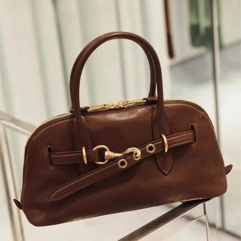 Luxurious Coffee Brown Handbag Wen Leather Belt Large Capacity Shell Shoder Bag Ladies High End Cmute Luxury Crossbody Bag New1 D251029