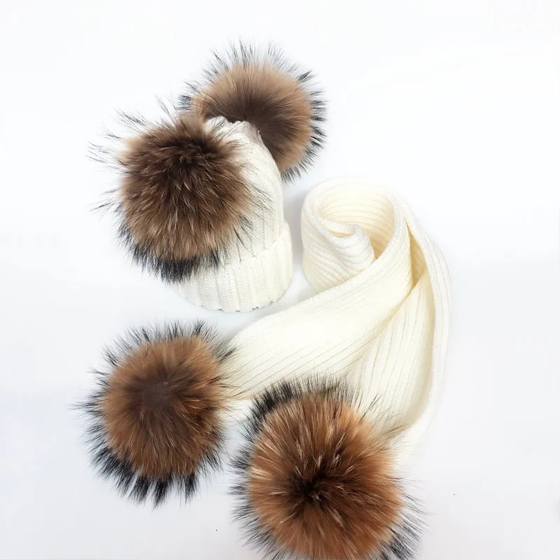 ParentChild Winter hats Cute Baby fur Pompon Hat Scarf Sets Real Natural Fur Ball Caps Mother Kids Warm Knitted Hats Winter Bea 251029