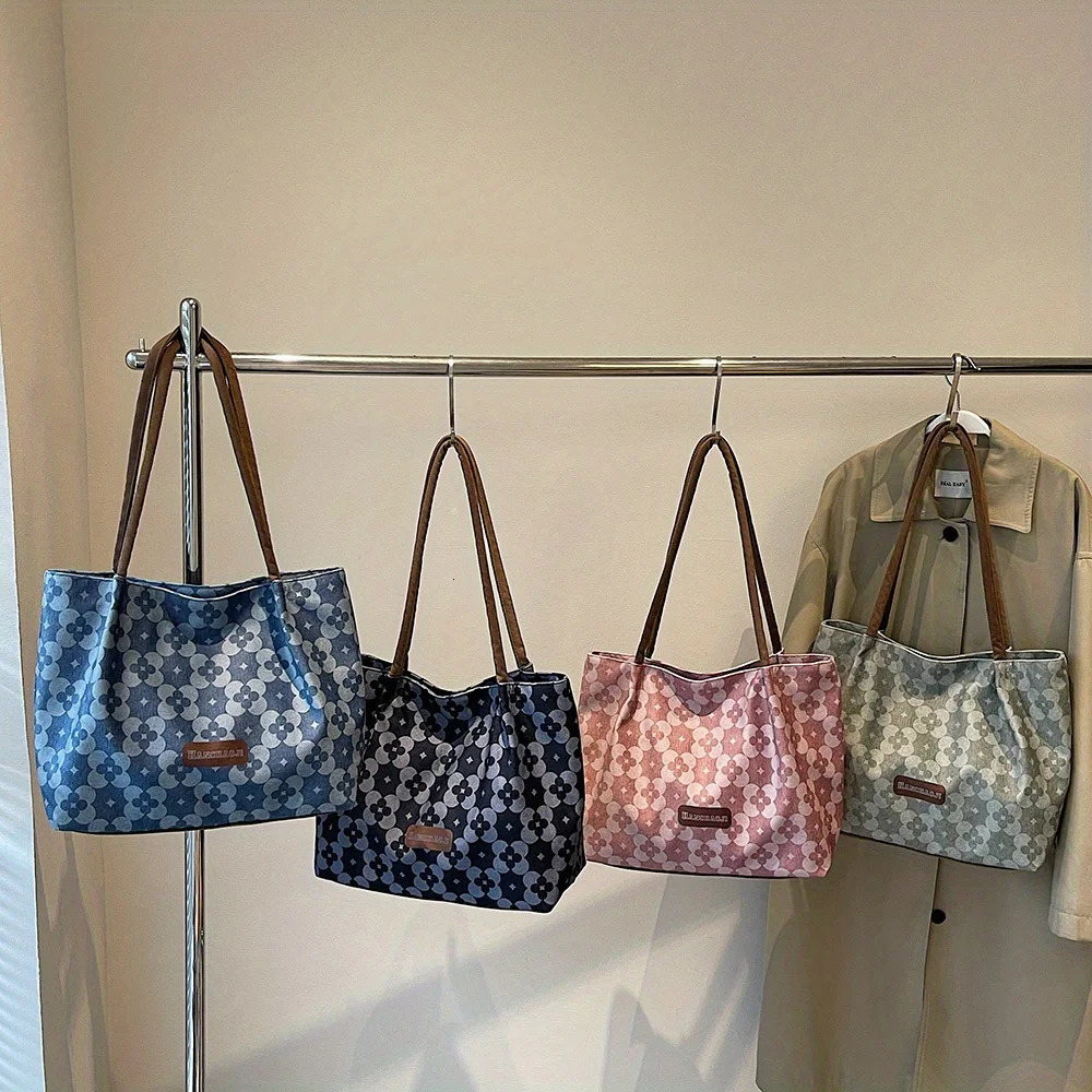 Summer Fashionable Flower Printed Shoulder Bag Womens Casual Large Capacity Tote Bag For College Outings Casual Vacation 251029