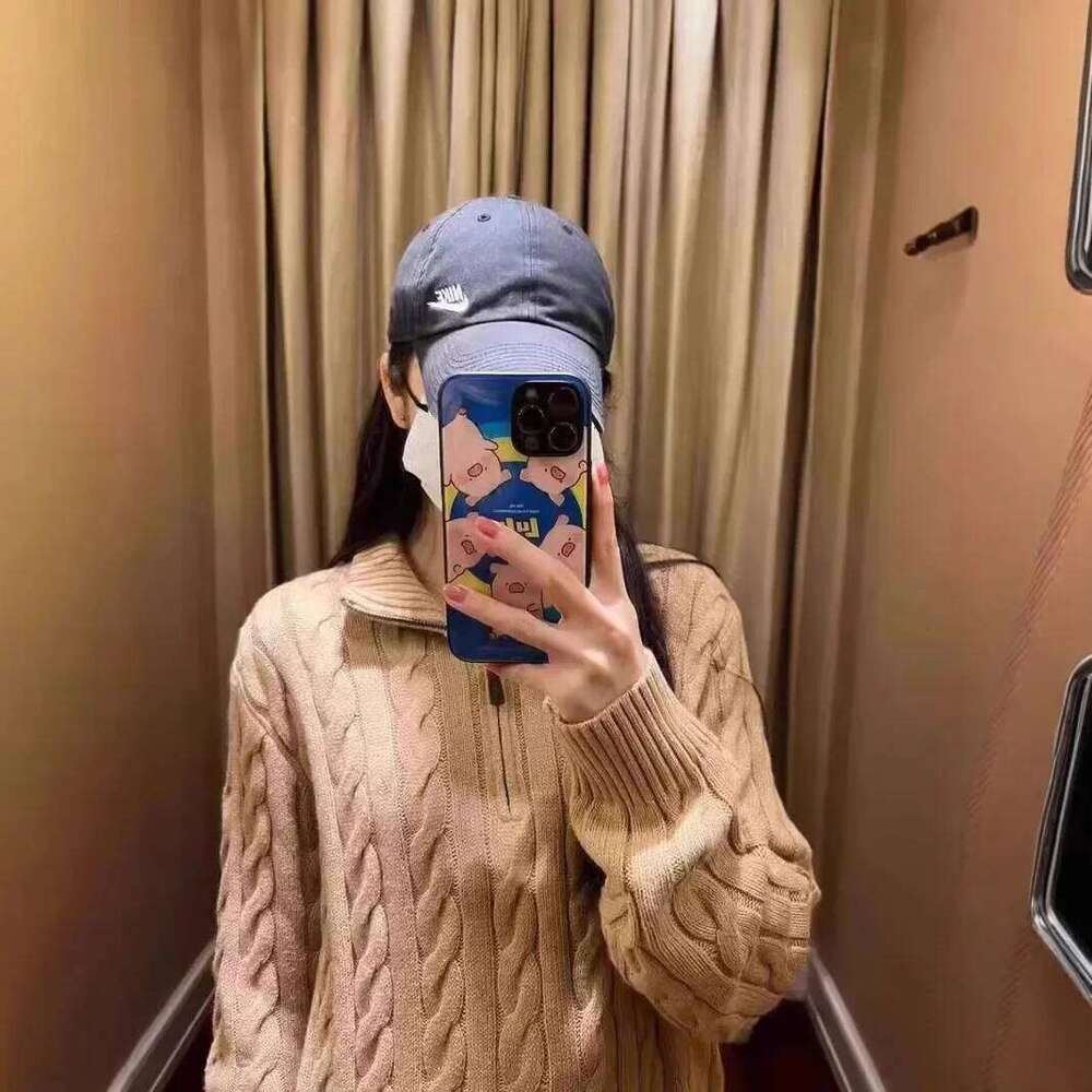 Fashionable Knitted Long Sleeve Solid Color Versatile Top Autumn Hot Sale Of The Season Elegant Quality Thick Winter Style Women Designer Sweater Wome