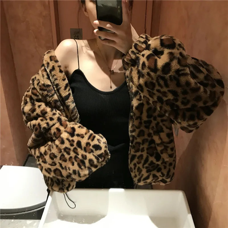 Winter Leopard Print Jacket Womens Stand collar Warm Parkas Outwear 2025 Autumn Winter Korean Female Loose Faux Fur Coats 251029