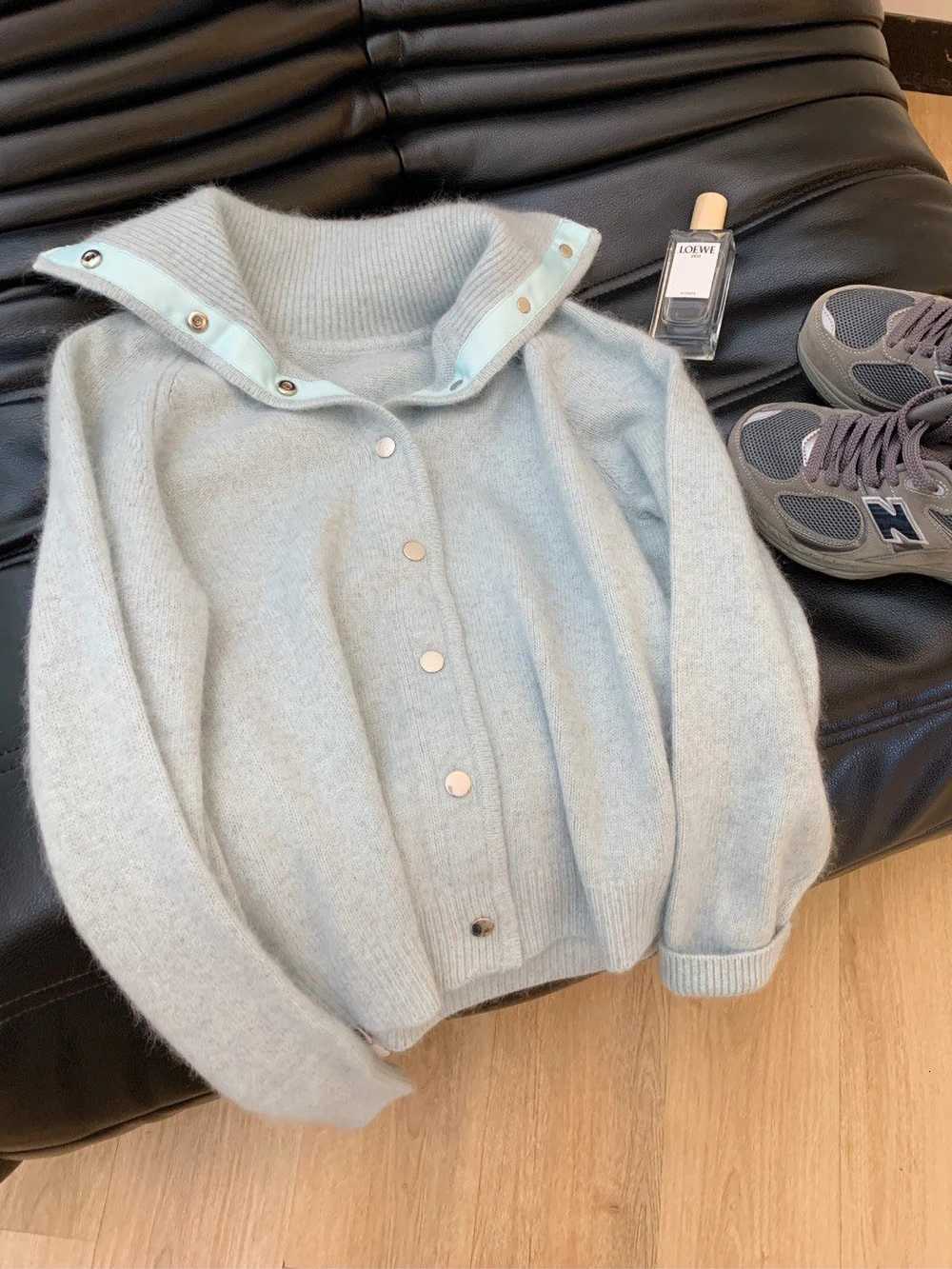 Womens Sweater Cardigan Autumn Winter New Soft Knitted Top Korean Fashion Lapel Singlebreasted Loose Warm SweatersT251028