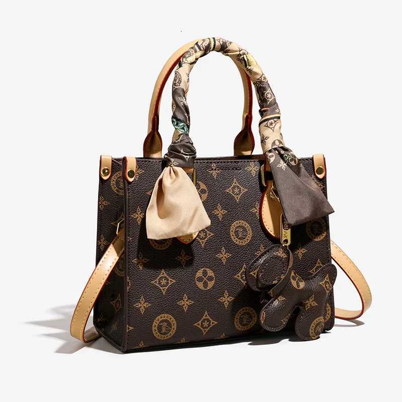 Elegant Ladies Handbag From Premium Leather Shoulder Strap Design Classic Messenger Bag By Luxury Brand W251029