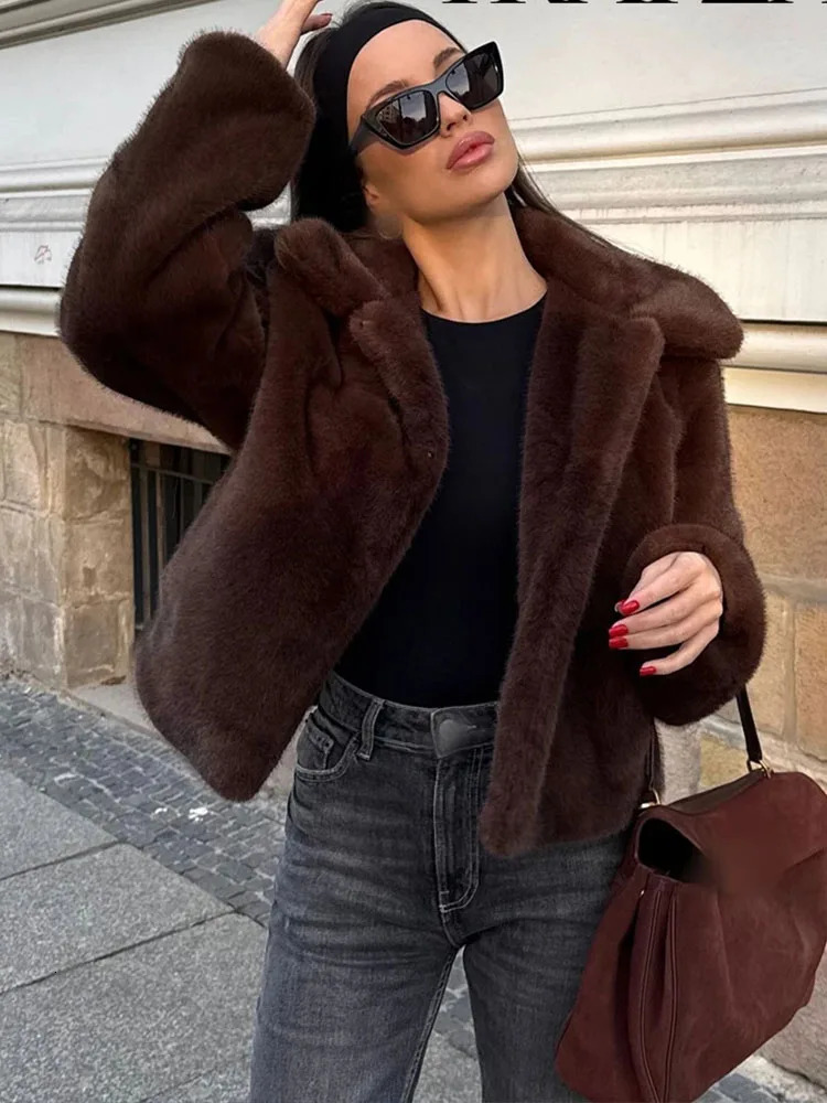 HH Winter Womens Retro Brown Chic Faux Fur Short Jacket Lapel Long Sleeve Single Chest Pocket Streetwear 251028