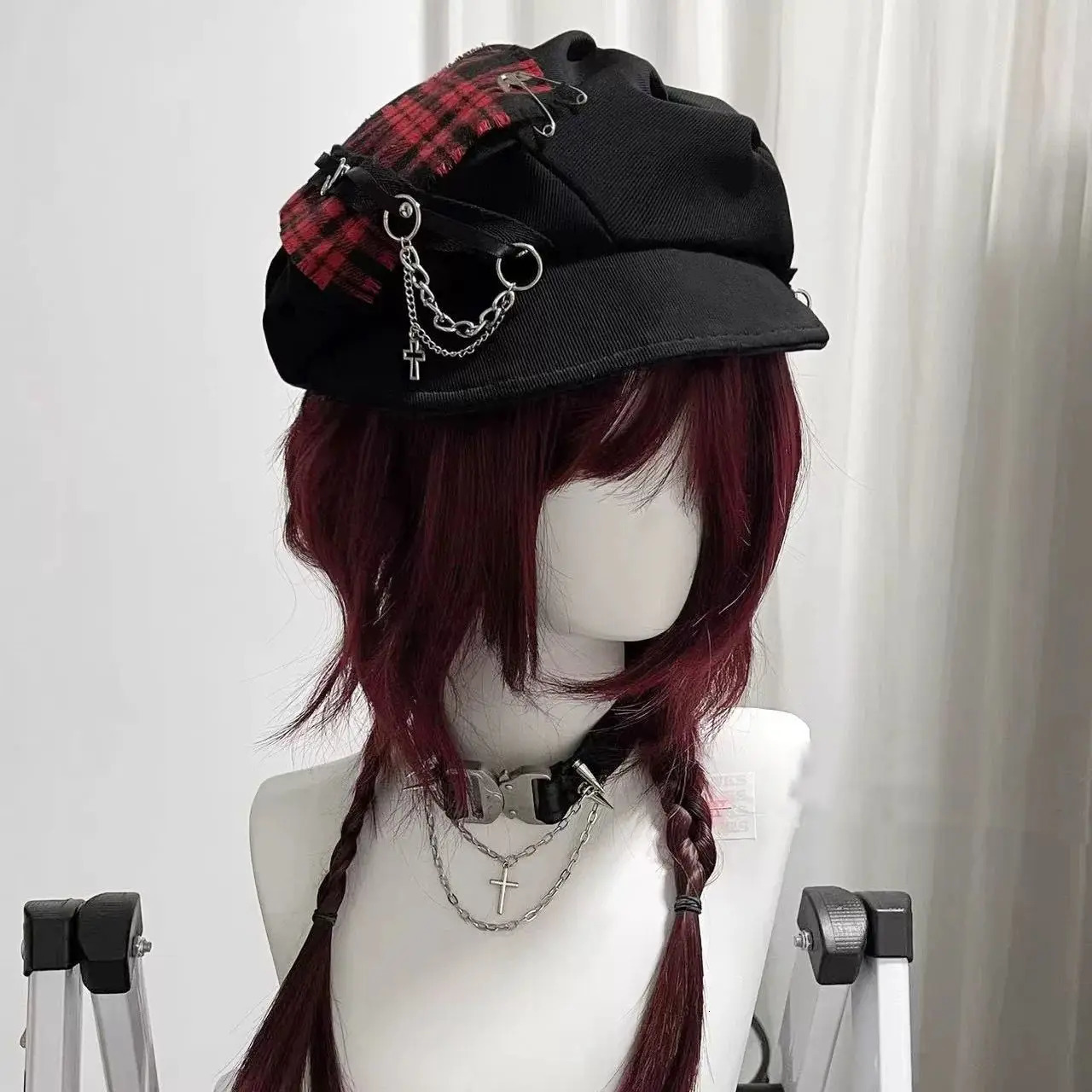 Womens Hat Sweet Cool Style Y2K Subculture Punk Millennial Spice Cross Neutral Dark Checkered Beret Hat Cute Hat Gothic Lollita 251029