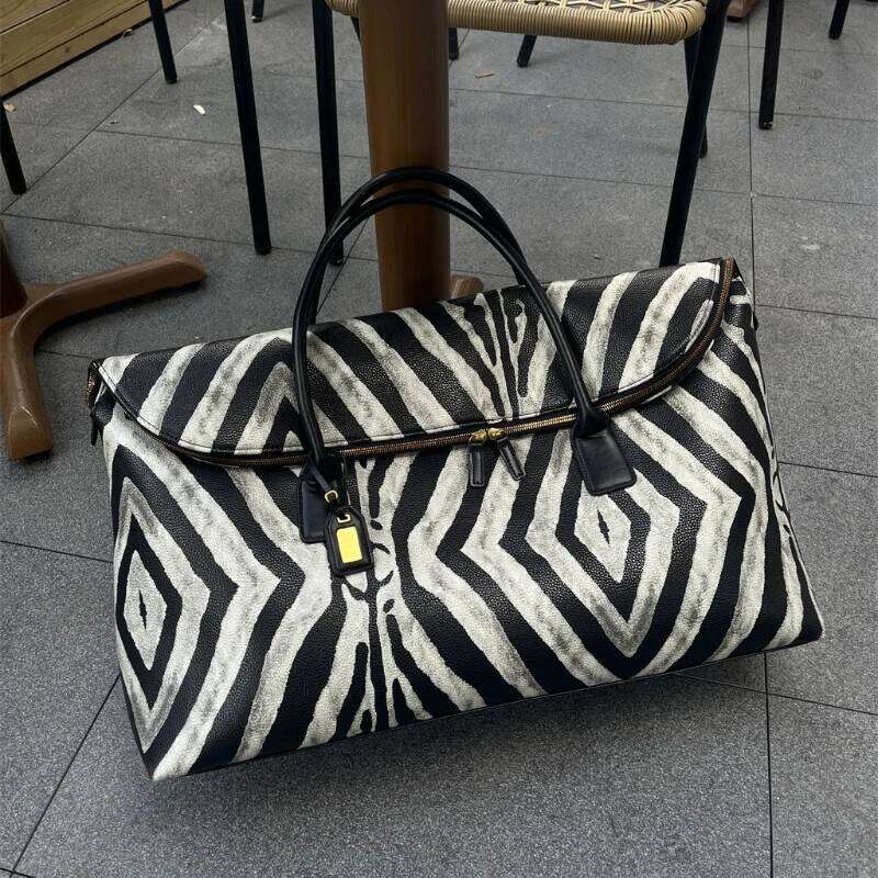 Designer Handbag Women 2025 New Fashion Zebra Stripes Large Capacity Travel High Quality Novelty Chic Shoulder Bag