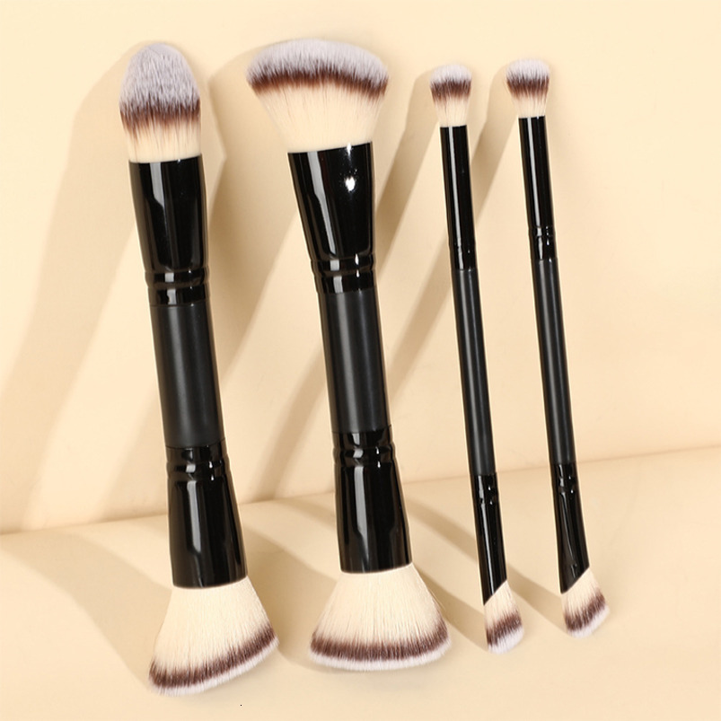 High-Quality Creative Makeup Brushes Soft Bristles, Portable, Non-Shedding 4-Piece Facial Makeup Brush Set Fluffy, Non-Absorbent Powder Brush Factory 