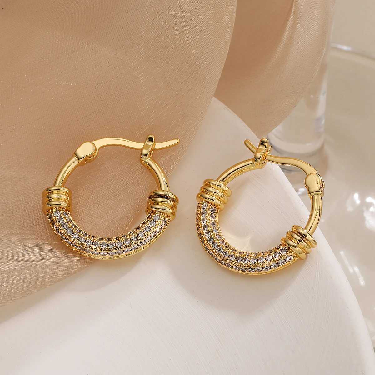 3 Styles Delicate Cubic Zirconia Hoop Earrings For Women GirlsOL Luxury Party Dating JewelryW251029