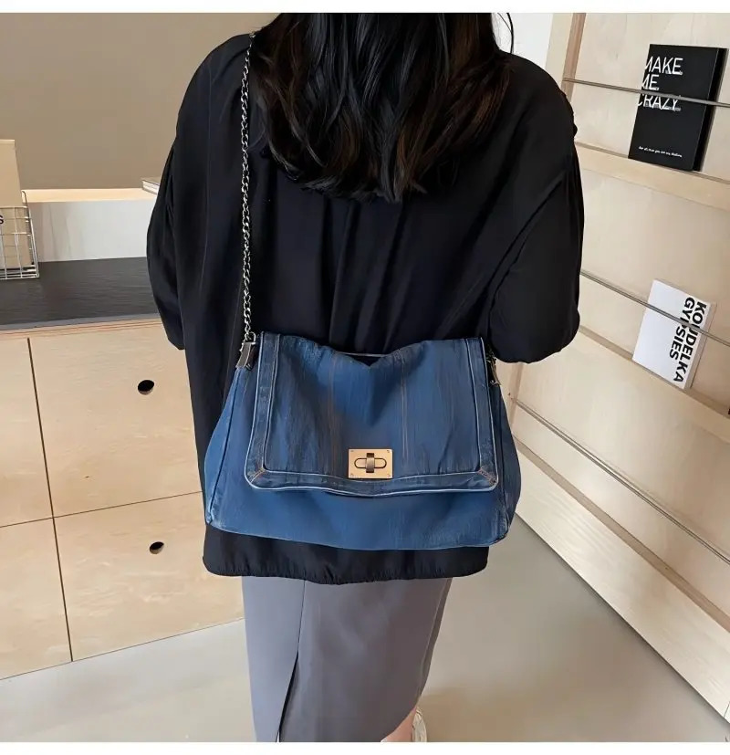 Casual retro style casual large capacity denim bag for women trendy multipurpose chain shoulder bag with crossbody strap 251029