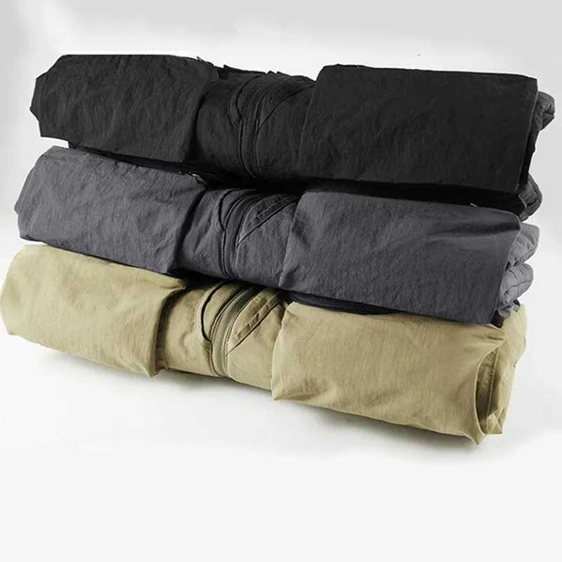 New Fashion Men Cargo Vest Winter Thick Fleece Warm Sleeveless Sport Jacket Solid Color Tactical Coat Men Pockets Work Waistcoat W251029