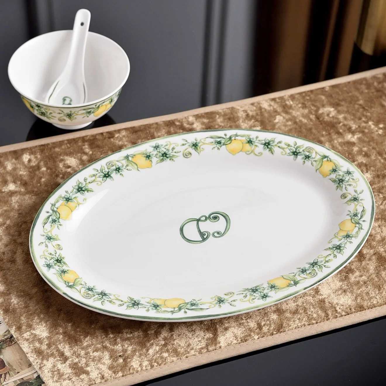 He Light Luxury Bone Porcelain Tableware Set Dishes Household 36ed Package Hotel Clubhouse Dishes Set Y251028