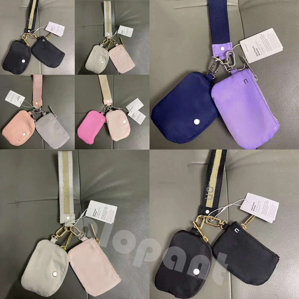 High quality Yoga Bag Key chain Wallet Dual Pouch Mini Zip Around Wristlet Portable bag Keychain Wallet Coin Purse Pocket Wholesale men women purse butler key mini bag