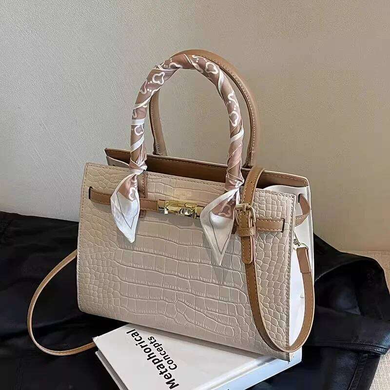 Large Capacity Women s Shoulder Crossbody Bag Fashionable Commuter Handbag Soft Polyester Interior Versatile Hip Hop Style