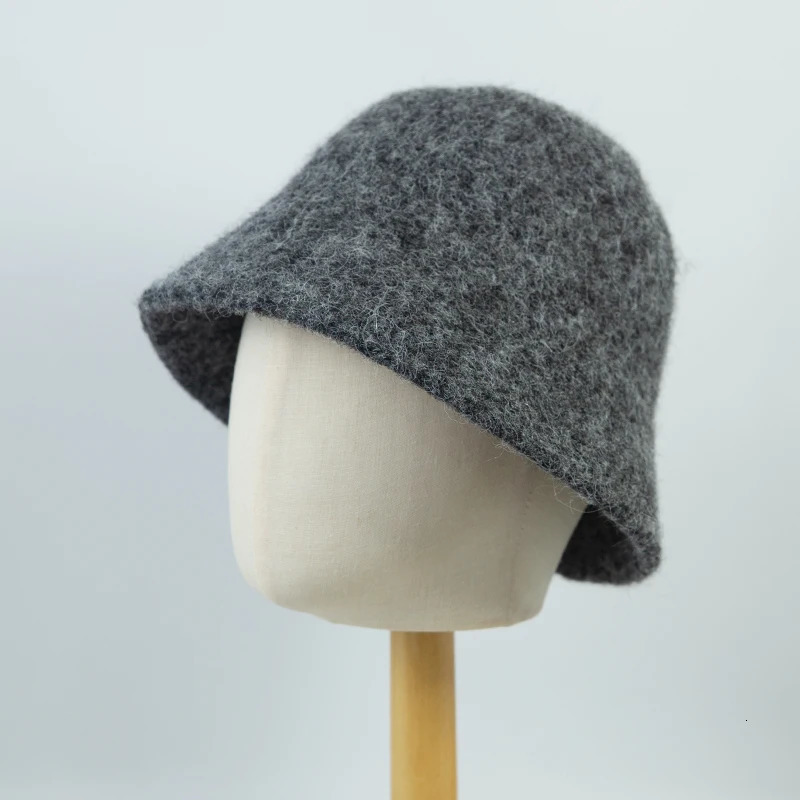 Fashion Ladies Winter Outdoor Warm Bucket Hat Womans Daily Casual Fisherman Cap Korean Style Classic Panama Hats 251029