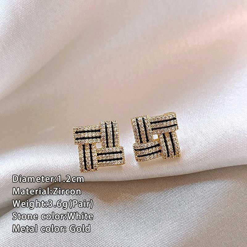 Design Highend Feel Micro Inlaid Zircon Geometric Black Lines Stud Earrings Retro Light Luxury Jewelry For Womens AccessoriesW251029