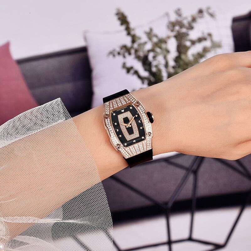 pagani design new barrelshaped 31 5mm light luxury fashion ladies watch surface pdys013
