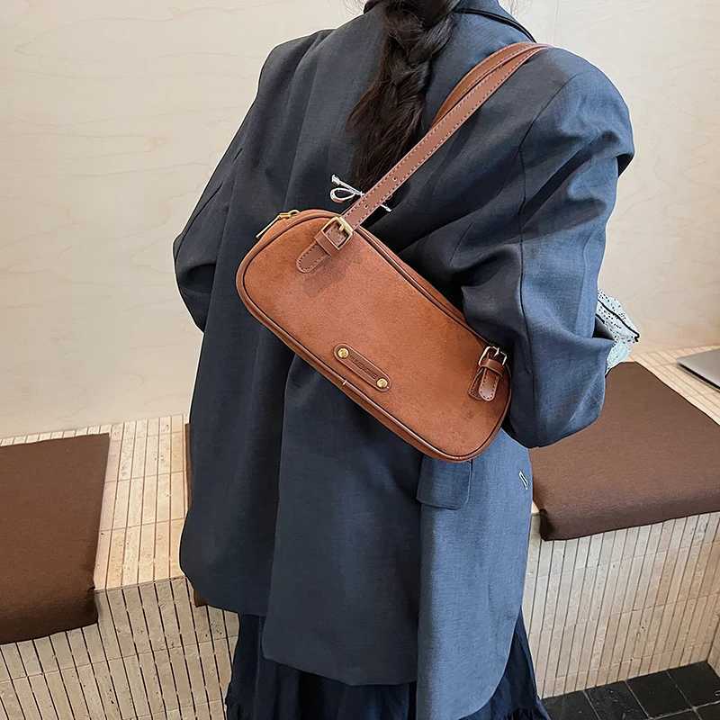 Designer bag LEFTSIDE Wen Faux Suede Shoder Bag 2025 Winter New Fi Underarm Bag Luxury Brand Designer Handbags and Purses Y251029