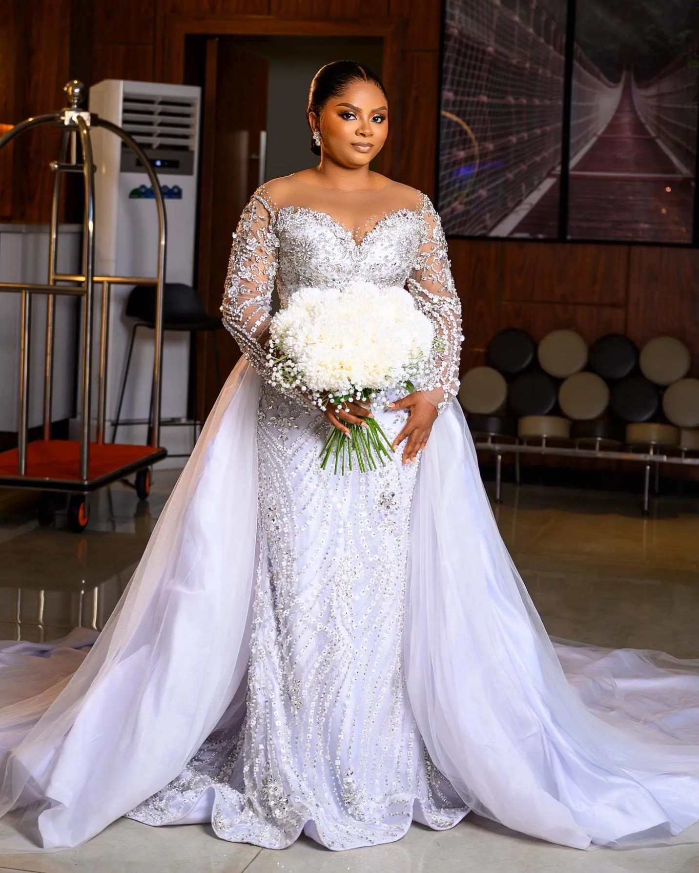 White Mermaid Wedding Dresses Plus Size Beaded Crystals Lace Detachable Train Bridal Gowns Dress