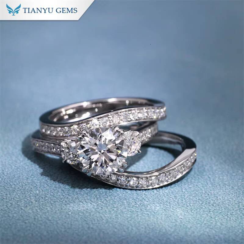 Tianyu Customized Solid Gold 10K 14K 18K Silver 925 Engagement Ring Set 8MM Moissanite Three Rings Bezel Setting Wedding Band