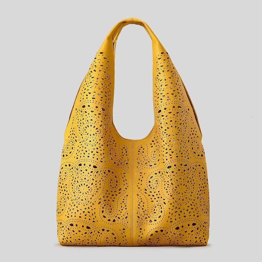 Fashion Hollow Composite Large Capacity Women Shoulder Bags Soft Pu Leather Handbags Casual Summer Beach Tote Bag