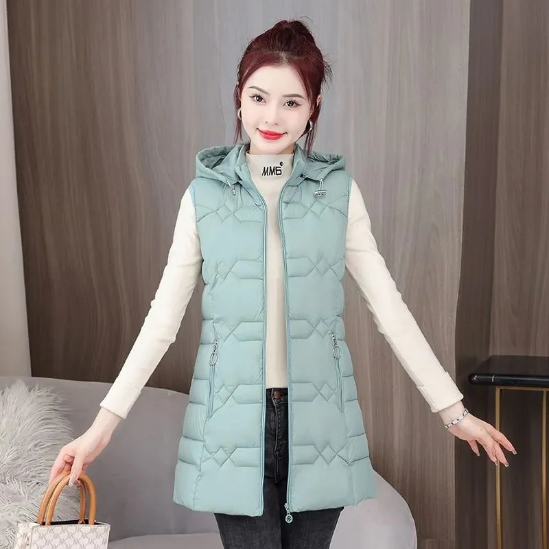Woman Vest Autumn Winter Warm Down Cotton Vests Female Thick Removable Hooded Waistcoat Womens Sleeveless Jacket Vest Coats 251024