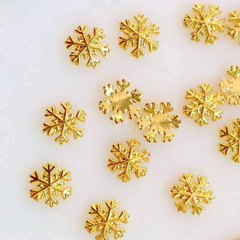 100pcs Christmas Gold Silver Alloy Snowflake Rivets Studs Metal Manicure Nail Art Accessories DIY Nail Decorations Nail Charms 251027