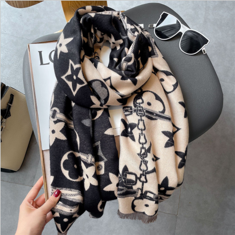 Designer free shipping scarves 2025 High-Quality medium to long thick scarf fashionable and warm imitation cashmere scarf effective