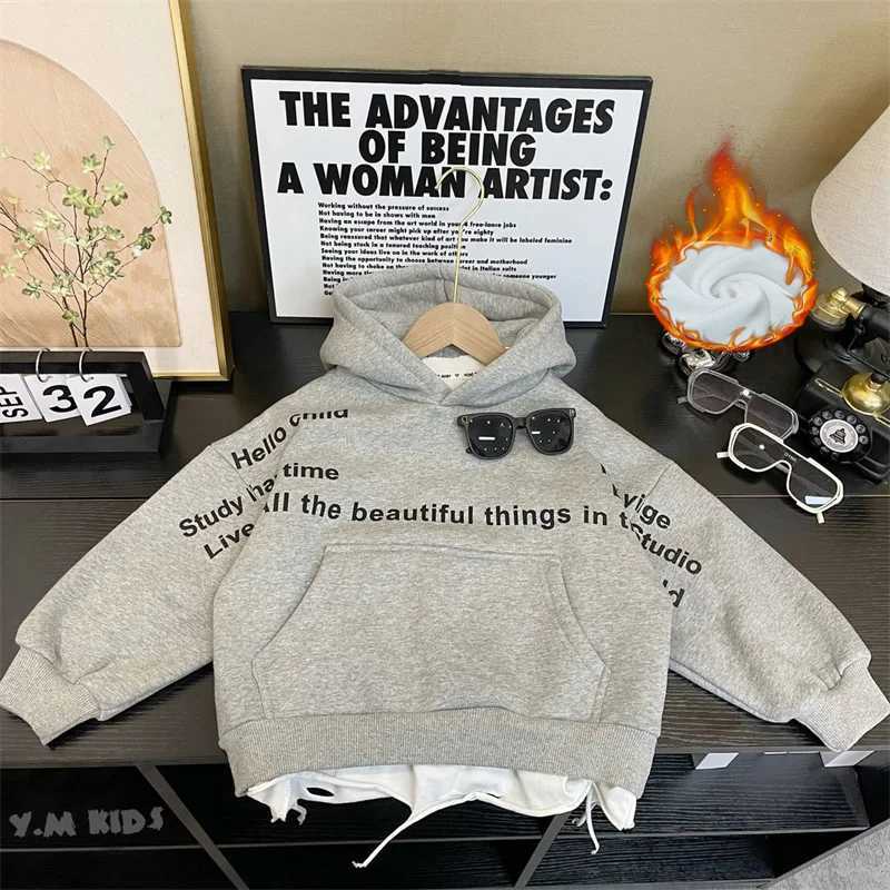 Boys Fleece Hoodies Kids Casual Hooded Sweatshirt Children Autumn Pullover Troddler Letter Fashion Coats Teenager Winter ClothesT251030