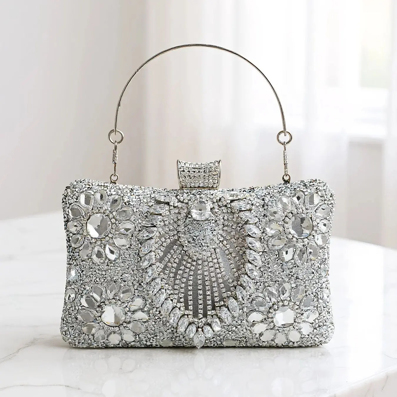 Acrylic Flower One Side Glitter Tassel Women Evening Bags Diamonds Small Day Clutch Chain Shoulder Handbags For Party 251023