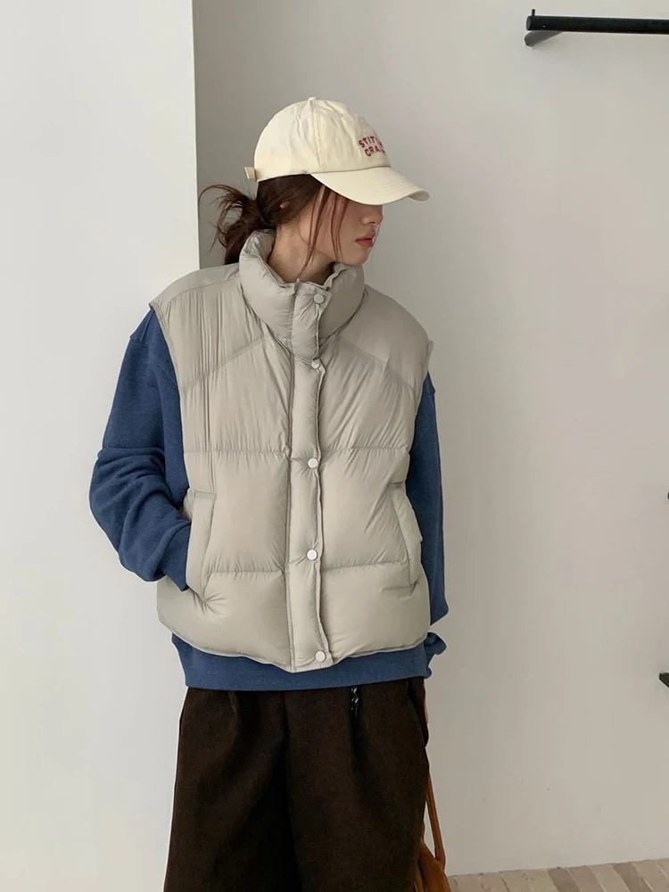Autumn Winter Solid Puff Stand Collar Down Vest Women White Duck Down Quilted Vest Female Waterproof Sleeveless Zipper Waistcoat 251024