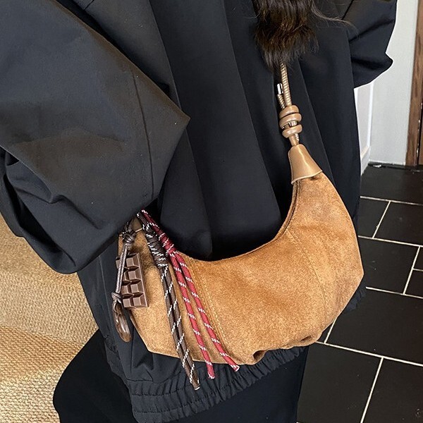 New retro style high-end leather bag, lightweight luxury fashion crossbody bag, handheld design shoulder bag, trendy designer bag