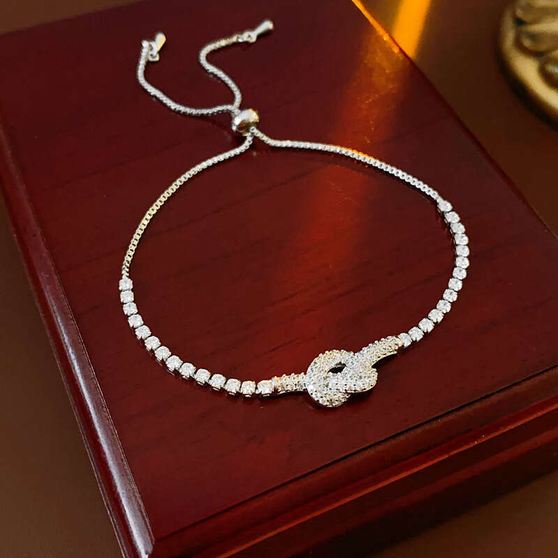 Bracelet Designer charm Zircon Chain Real Gold Plated Knot Niche Personality Minimalist Style Adjustable Bracelets Simple High end Feel Women's J