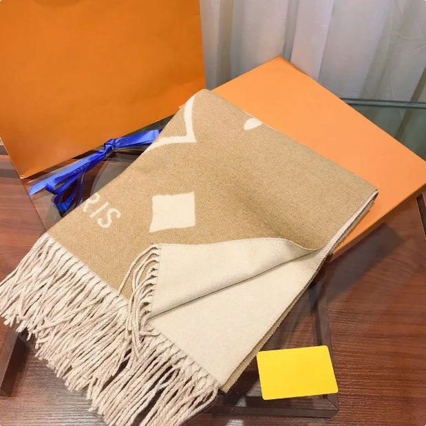 Designer Scarf Cash… - image