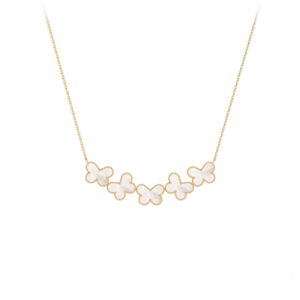 Butterfly Four-Leaf Clover Necklace for Women, Light , Niche, High-End Feel, Five-Flower Pendant, Collarbone Chain, Commuting Versatile