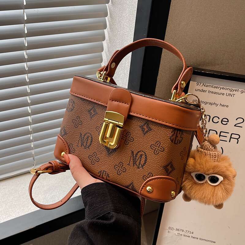 Ladies Popular Messenger Temperament Portable Small Bag