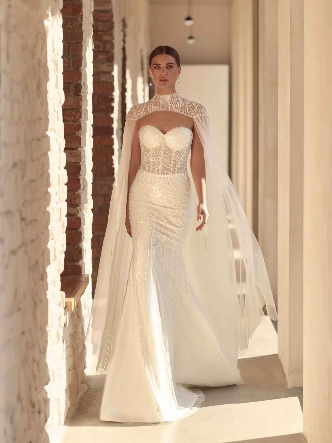 Glamorous Beadeds Lace Wedding Dresses Mermaid Long Bridal Gowns Sequins With Cape Customized Vestidos De Novia