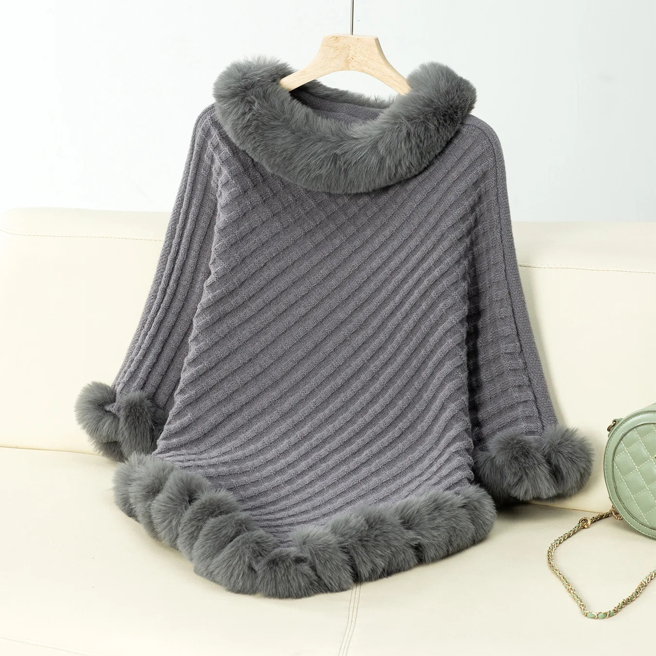In Winter Solid Color Fur Collar Pullover Shawl Women Fashion Thick Warm Knitted Poncho Casual Cape Outerwears 251029