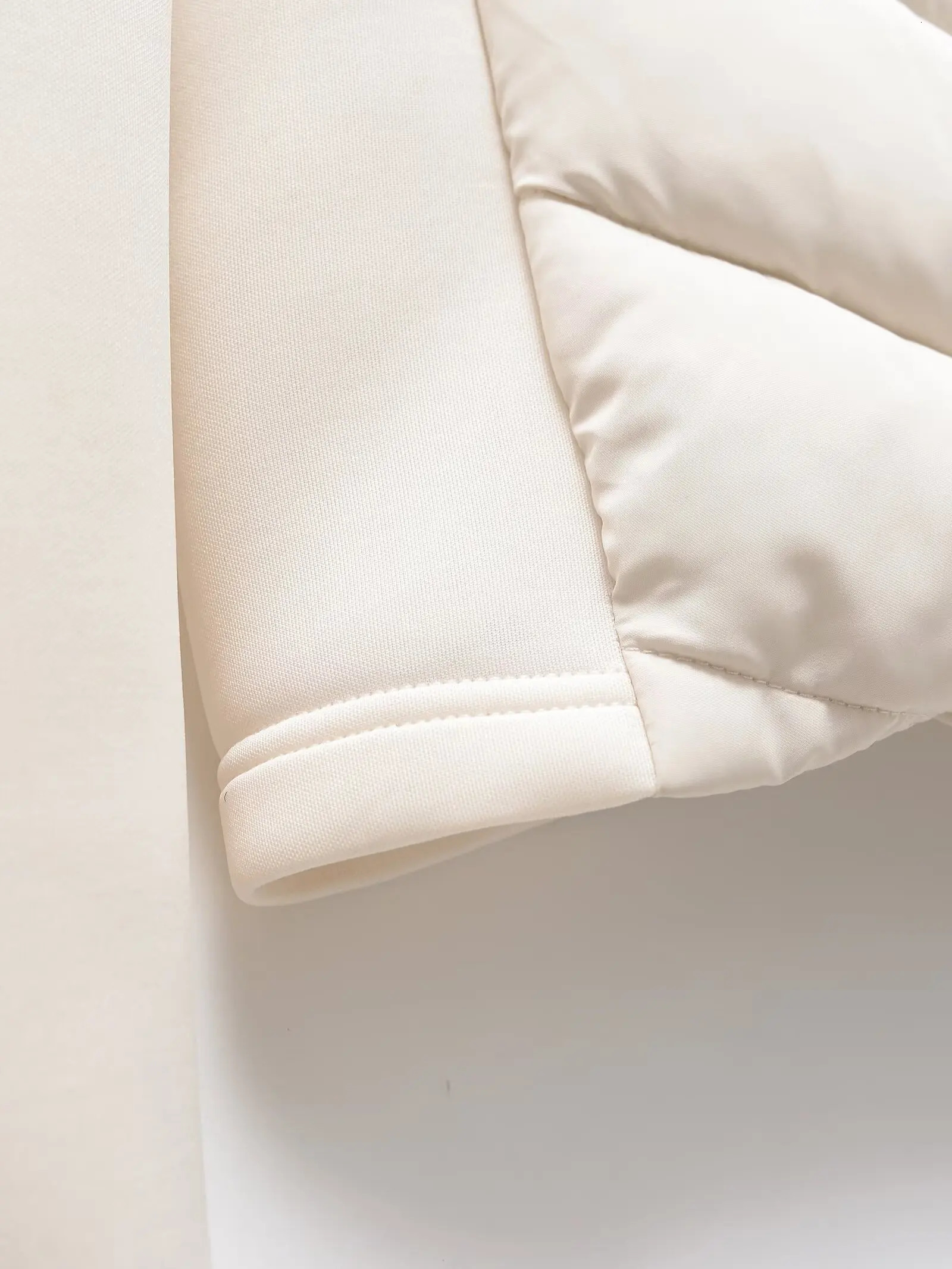 autumn and winter womens hooded air cotton longsleeved slim stitching light quilted down cotton jacket for women 251030