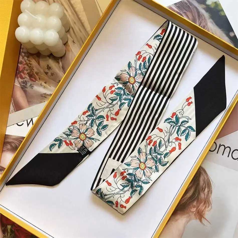 New Twill Silk Small Silk Scarf Korean Version Diagonal Scarf Womens Headband Gift Small Streamer 590cmW251029