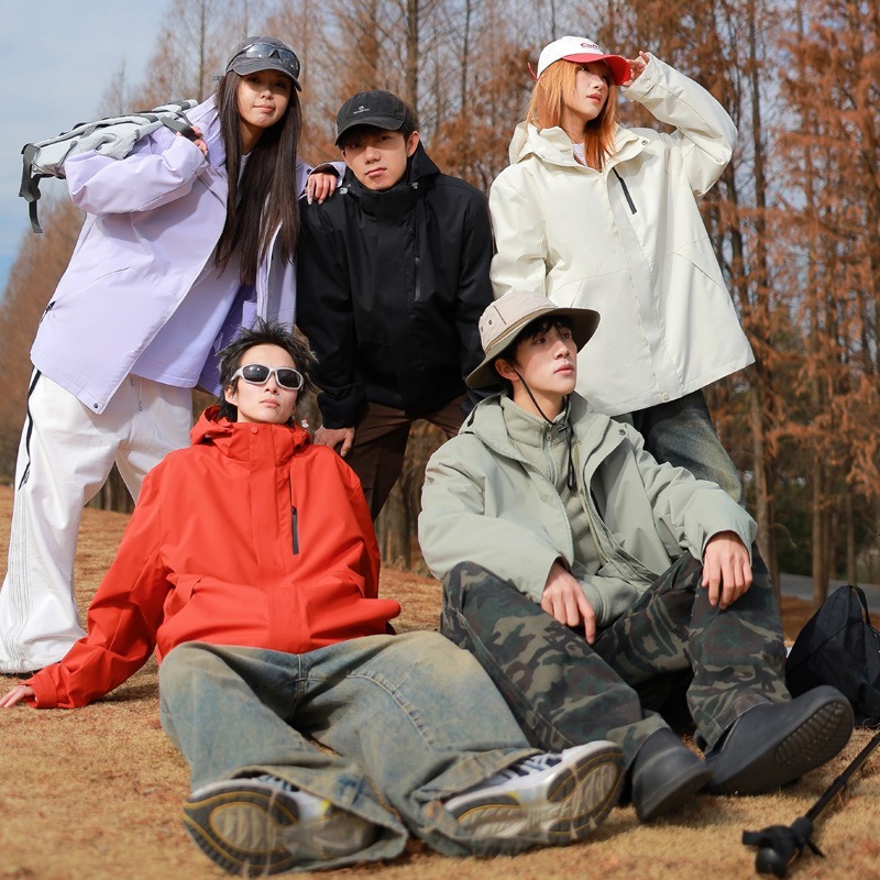 2025 New Outdoor Three-in-one Jacket For Men And Women Couples Waterproof Windproof Designer Jacket Jacket Patchwork Jacket Trendy